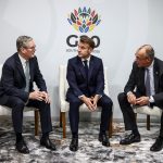 Συνάντηση Μακρόν, Μερτς και Στάρμερ στο περιθώριο της Συνόδου της G20 – Στο επίκεντρο το σχέδιο για την Ουκρανία