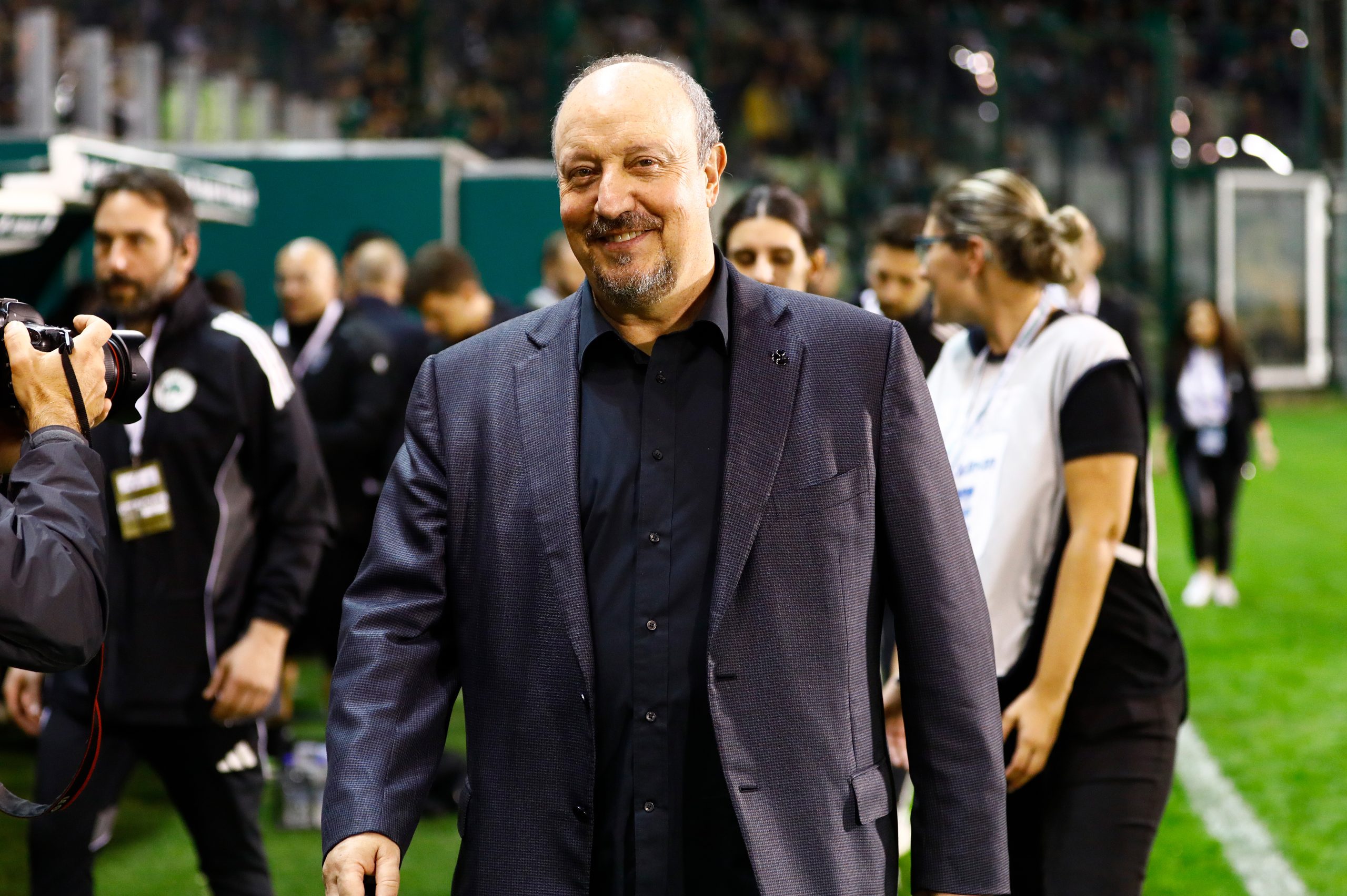 &Rho;ά&phi;&alpha; &Mu;&pi;&epsilon;&nu;ί&tau;&epsilon;&theta;: &Eta; &epsilon;&kappa;&kappa;ί&nu;&eta;&sigma;&eta; &sigma;&tau;&omicron;&nu; &Pi;&alpha;&nu;&alpha;&theta;&eta;&nu;&alpha;ϊ&kappa;ό &pi;&omicron;&upsilon; &xi;&epsilon;&pi;έ&rho;&alpha;&sigma;&epsilon; &tau;&eta;... &Lambda;ί&beta;&epsilon;&rho;&pi;&omicron;&upsilon;&lambda;!