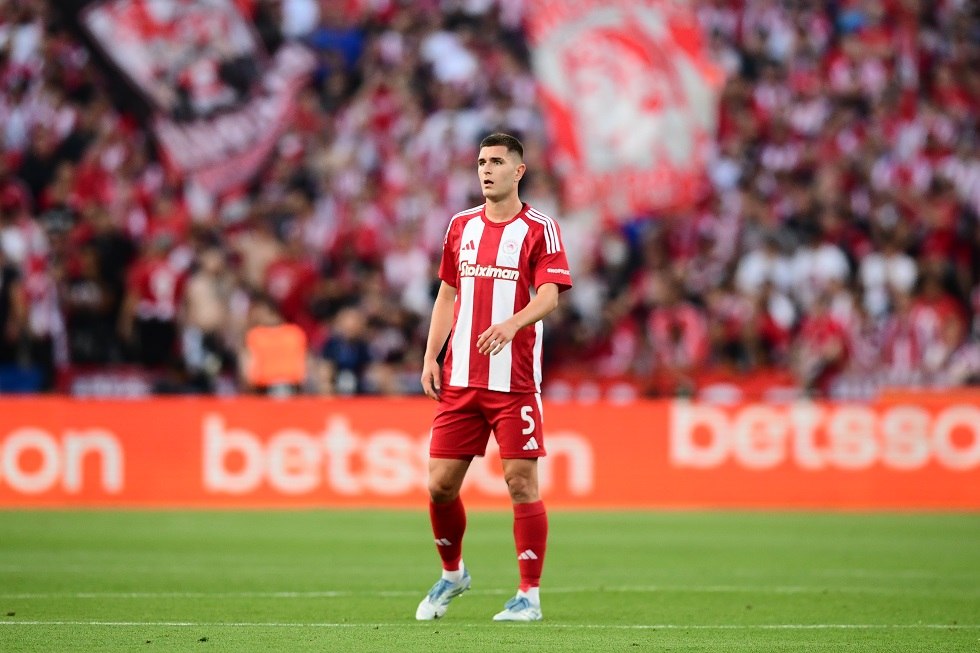 Πιρόλα: «Είμαι πολύ χαρούμενος που βρίσκομαι εδώ και ελπίζω να κερδίσω πολλά ακόμα τρόπαια»