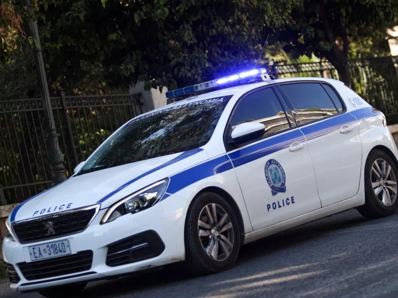 Ελεύθερος αφέθηκε ο 17χρονος από τη Λέρο που τραυμάτισε θανάσιμα τον πατέρα του κατά τη διάρκεια καβγά