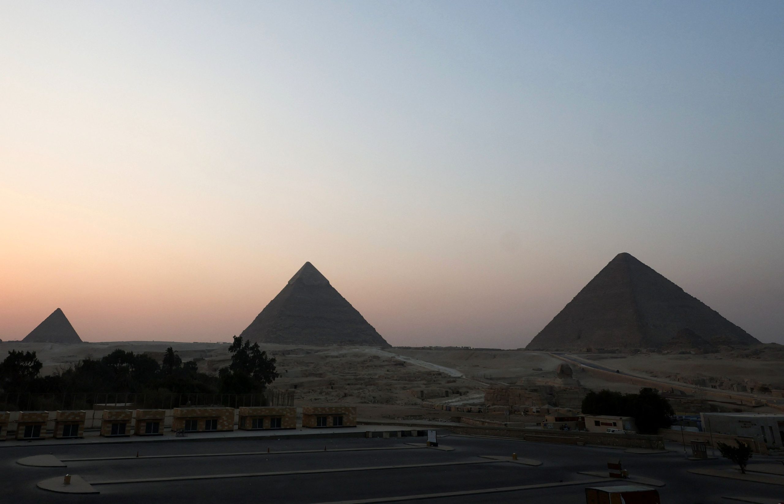 Ανακαλύφθηκε κρυφή είσοδος στις Πυραμίδες Γκίζας; Νέοι άγνωστοι θάλαμοι και περάσματα