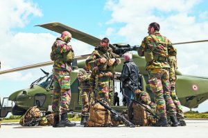 Το Βέλγιο φτιάχνει στρατό εθελοντών