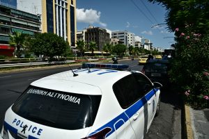 Νέος Κόσμος: Συλλήψεις για τον νεκρό 58χρονο οδηγό – Χτυπήθηκε ανελέητα στο κεφάλι από νεαρούς