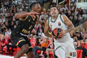 Μέχρι το 2027 στον Παναθηναϊκό ο Κώστας Σλούκας – Ανανέωσε το συμβόλαιό του