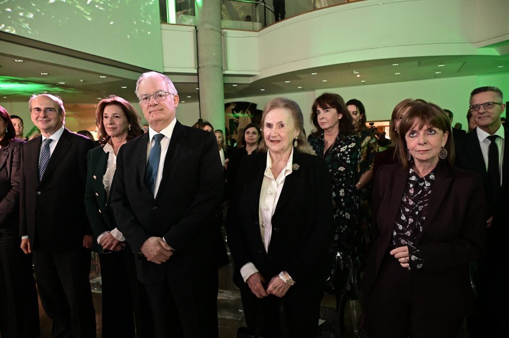 Η τέως και ο νυν