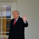 Ο Τραμπ αφήνει παράθυρο να συναντηθεί με Πούτιν και Ζελένσκι αν προχωρήσει η συμφωνία – Στέλνει στο Κρεμλίνο τον Γουίτκοφ