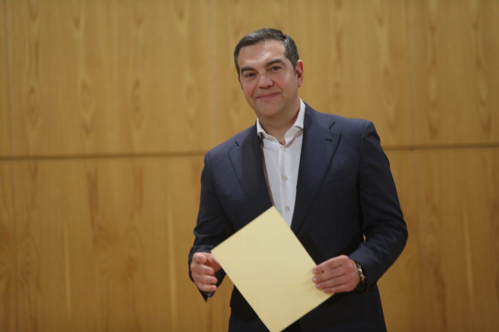 Εφοδος στο παρελθόν