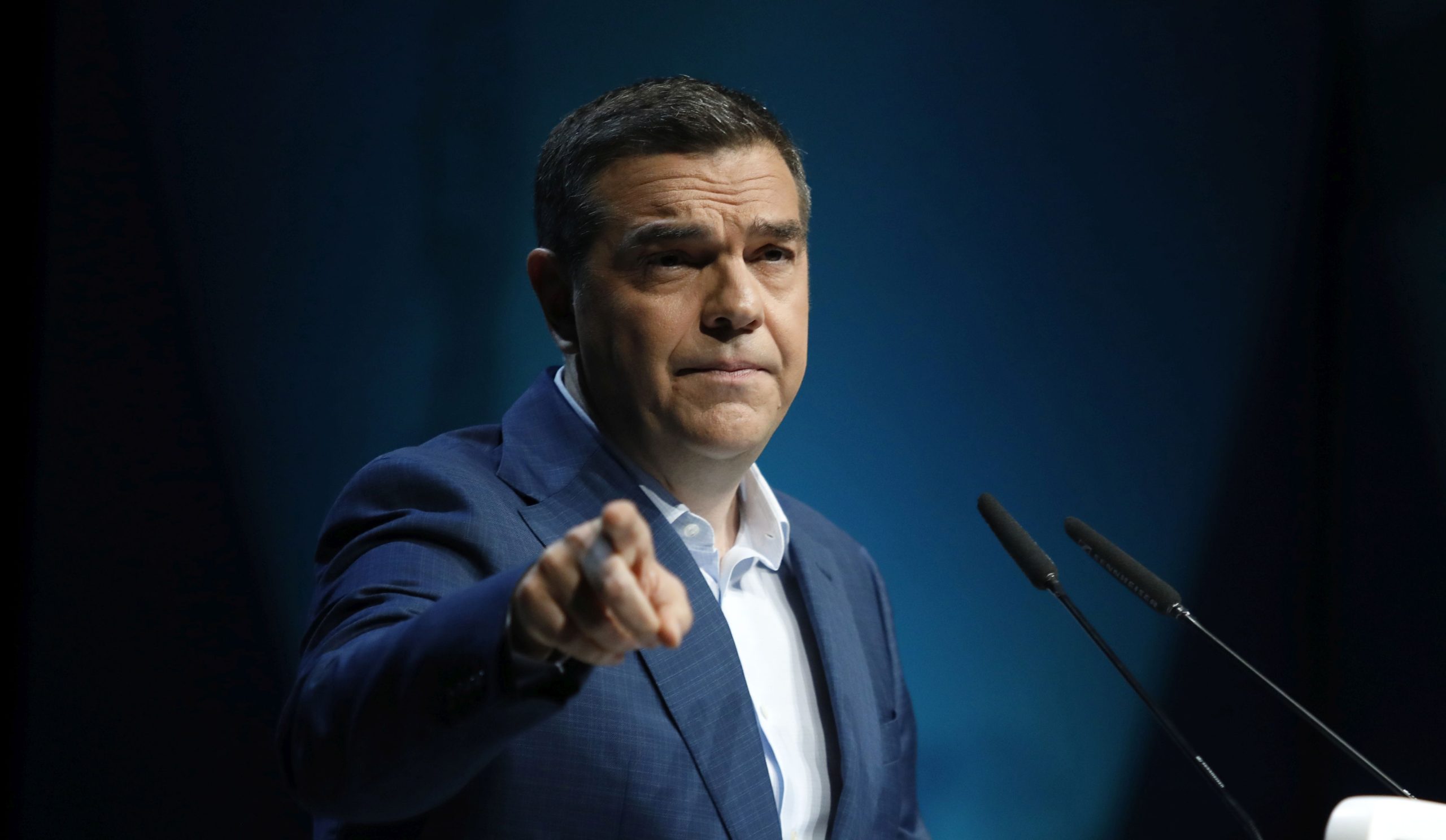 Τσίπρας: «Τους ευχαριστώ πολύ για τα καλά τους λόγια» - Το σατιρικό βίντεο με το τραγούδι «πίσω από τις λέξεις έρχεται ο Αλέξης»