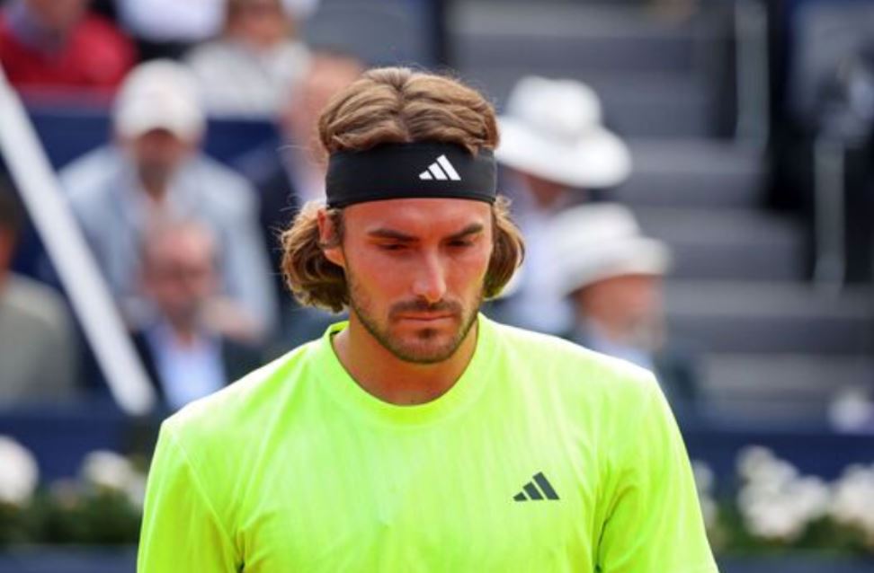 Μητέρα Τσιτσιπά: «Μάλλον οδηγούσε άλλος, ο Στέφανος είναι μακριά τώρα»