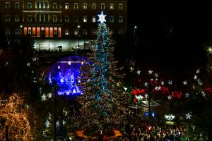 Πότε θα φωταγωγηθεί το χριστουγεννιάτικο δέντρο στην πλατεία Συντάγματος
