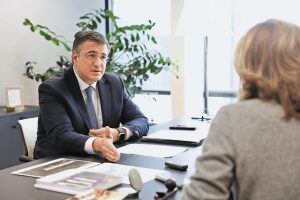 Απόστολος Τζιτζικώστας: «Παρεμβάσεις στρατιωτικής κινητικότητας σε πάνω από 500 σημεία»