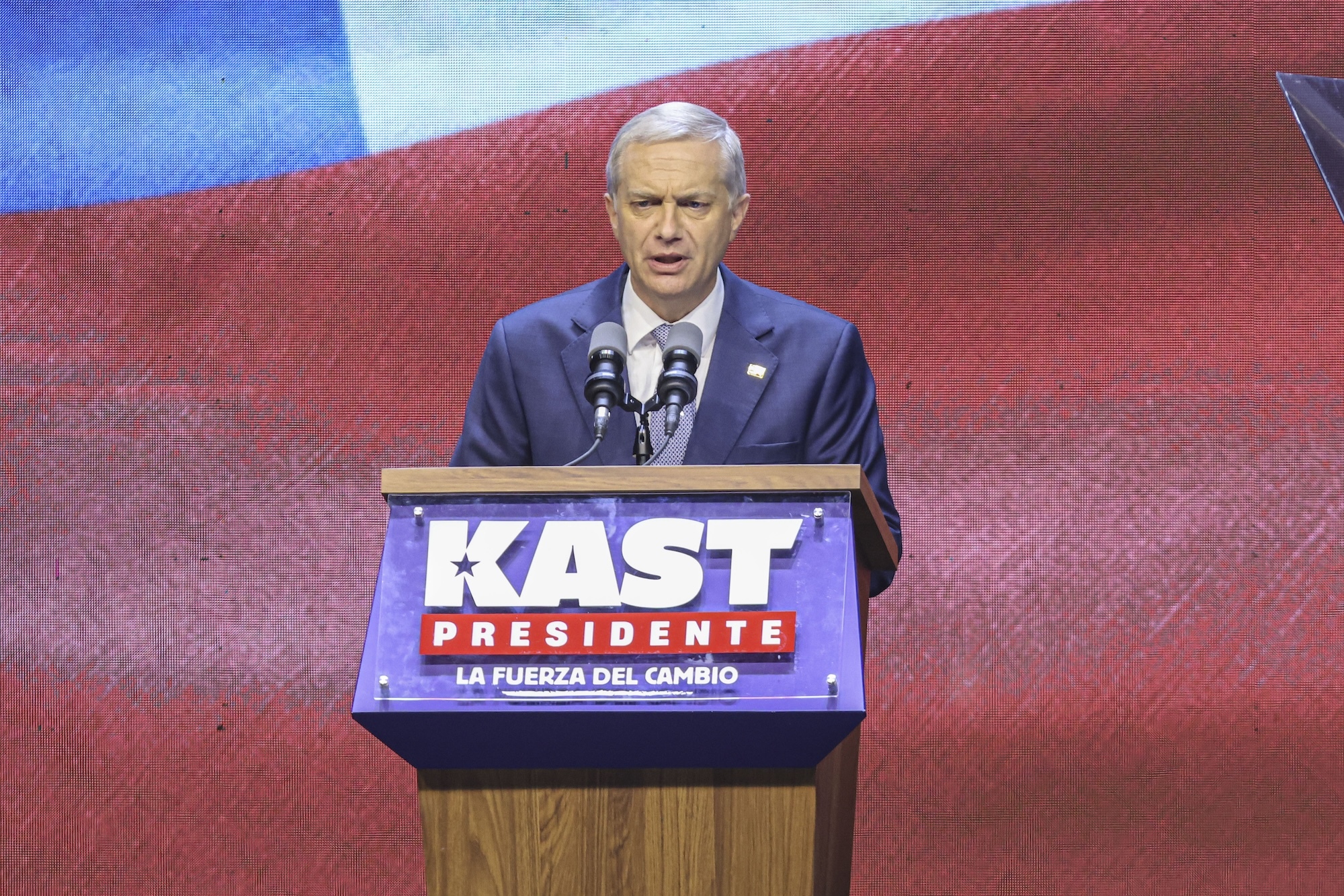 Ιστορική στροφή στη Χιλή: Η άκρα δεξιά στην εξουσία με πρόεδρο τον Χοσέ Αντόνιο Καστ