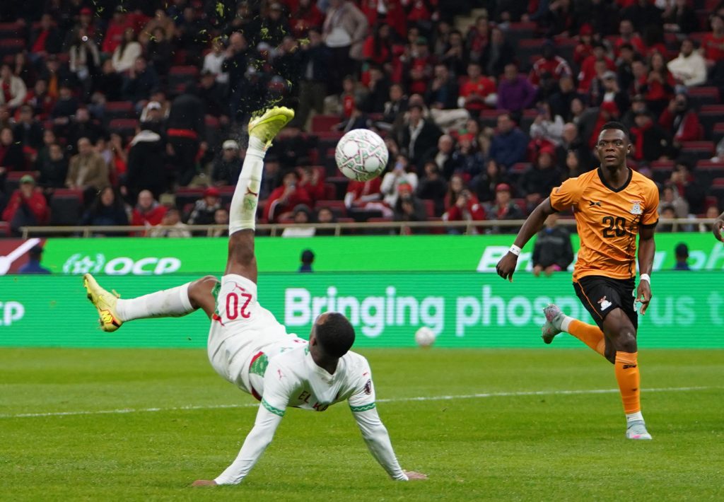 Το έκανε ξανά ο Ελ Καμπί – Σκόραρε πάλι με ανάποδο ψαλίδι (βίντεο)