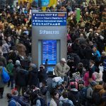 Eurostar: Νύχτα τρόμου για εκατοντάδες επιβάτες στη Σήραγγα της Μάγχης – Οκτώ ώρες εγκλωβισμένοι στα βαγόνια