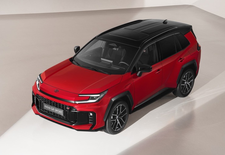 Το νέο Toyota RAV4 «πάτησε» Ελλάδα – Πόσο κοστίζει