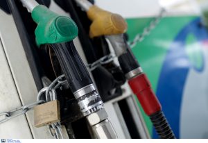 Αρχή για ξέπλυμα μαύρου χρήματος: «Πάγωμα» περιουσιών πέντε εταιρειών καυσίμων στο πλαίσιο κυρώσεων κατά της Ρωσίας