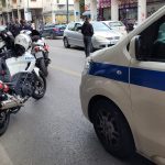 Ασυνείδητος οδηγός μοτοσικλέτας παρέσυρε γυναίκα, σκότωσε το σκυλί της και εξαφανίσθηκε