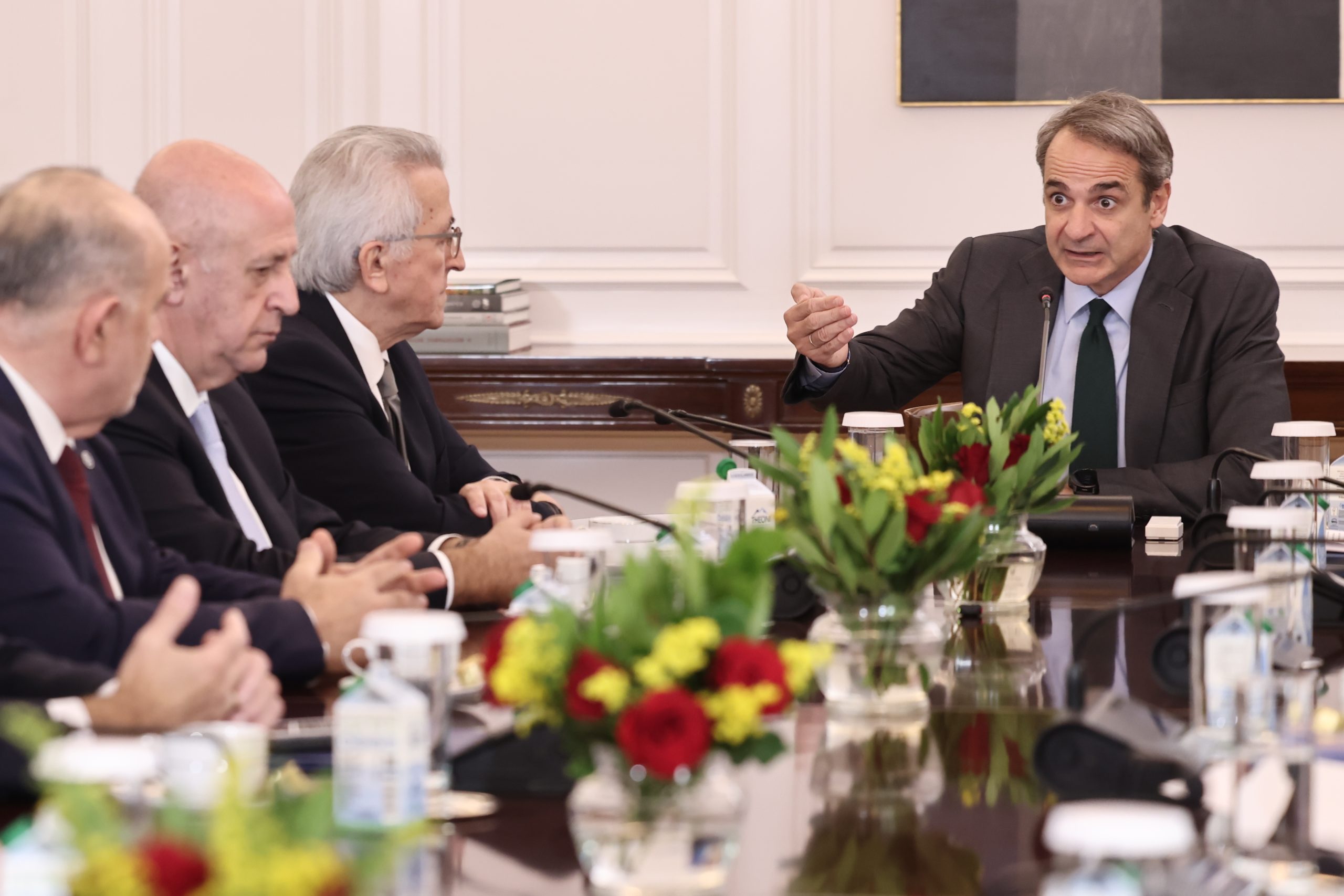 &Kappa;. &Mu;&eta;&tau;&sigma;&omicron;&tau;ά&kappa;&eta;&sigmaf; &sigma;&epsilon; &kappa;&omicron;&iota;&nu;&omega;&nu;&iota;&kappa;&omicron;ύ&sigmaf; &epsilon;&tau;&alpha;ί&rho;&omicron;&upsilon;&sigmaf; &gamma;&iota;&alpha; &Sigma;&Sigma;&Epsilon;: &Theta;&epsilon;&tau;&iota;&kappa;ή &epsilon;&xi;έ&lambda;&iota;&xi;&eta; &sigma;&epsilon; &mu;&iota;&alpha; &epsilon;&pi;&omicron;&chi;ή &tau;&omicron;&xi;&iota;&kappa;ό&tau;&eta;&tau;&alpha;&sigmaf; &ndash; &Nu;&alpha; &epsilon;&pi;&epsilon;&nu;&delta;ύ&sigma;&omicron;&upsilon;&mu;&epsilon; &sigma;&tau;&eta;&nu; &epsilon;&mu;&pi;&iota;&sigma;&tau;&omicron;&sigma;ύ&nu;&eta;