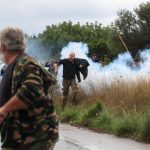 Χανιά: Η στιγμή που αγρότες εμβολίζουν περιπολικό της ΕΛ.ΑΣ.