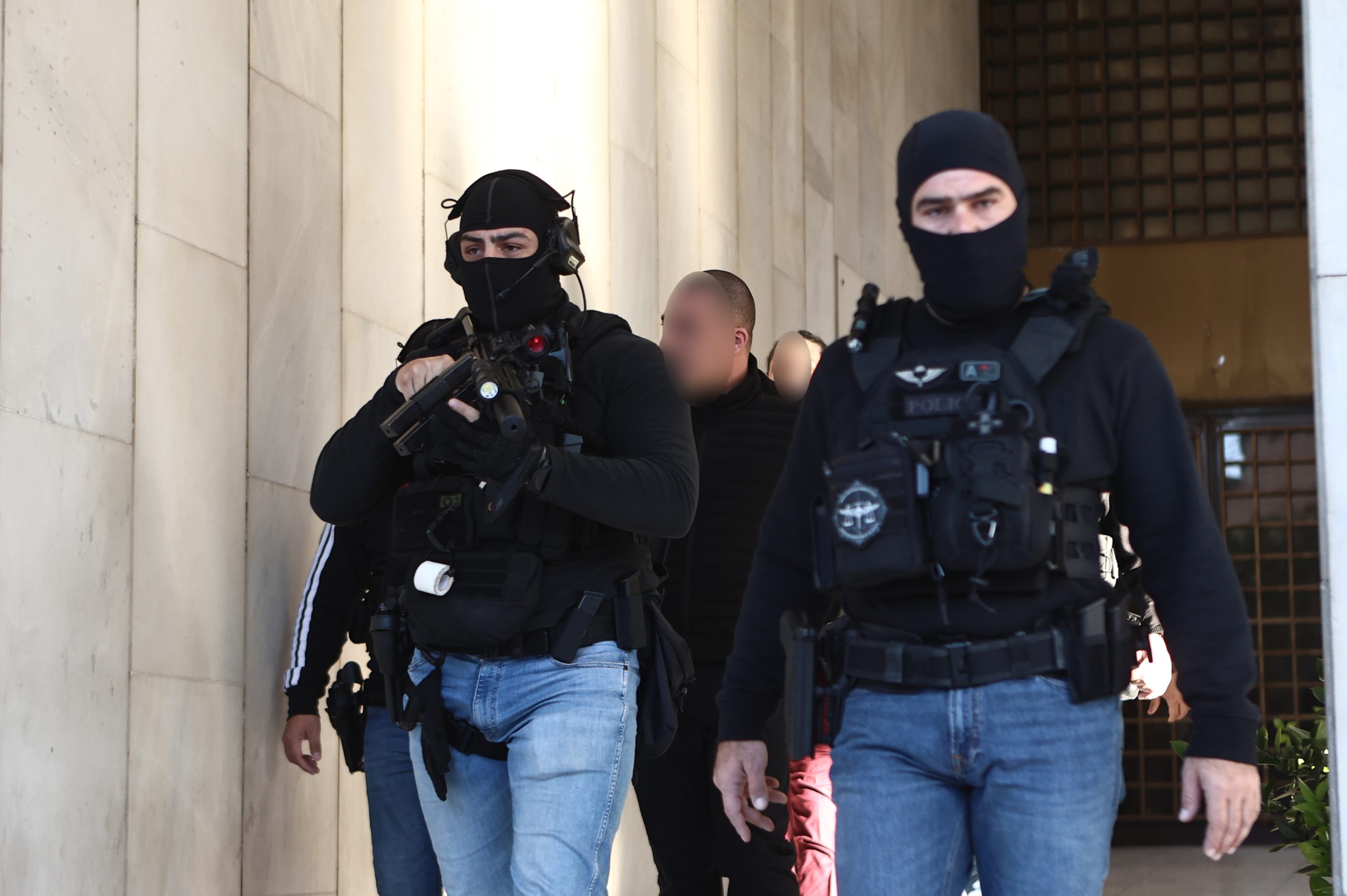 Φοινικούντα: Στην Ευελπίδων οι δύο συλληφθέντες για τη δολοφονία στο κάμπινγκ - Τι λέει ο ανιψιός