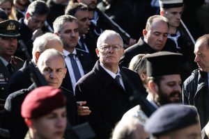 Καλάβρυτα: Ο Πρόεδρος της Δημοκρατίας τίμησε τα θύματα της 82ης επετείου του Ολοκαυτώματος