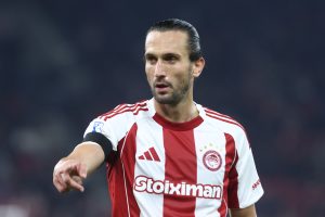 Αποθέωση Γιαζίτζι από Τουρκία: «Λάμπει στο Κύπελλο με τον Ολυμπιακό»