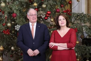 Χριστουγεννιάτικα κάλαντα στην Προεδρία της Δημοκρατίας