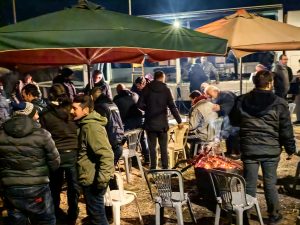 Χριστούγεννα στα μπλόκα για τους αγρότες: Προς νέα κλιμάκωση μετά την Πρωτοχρονιά