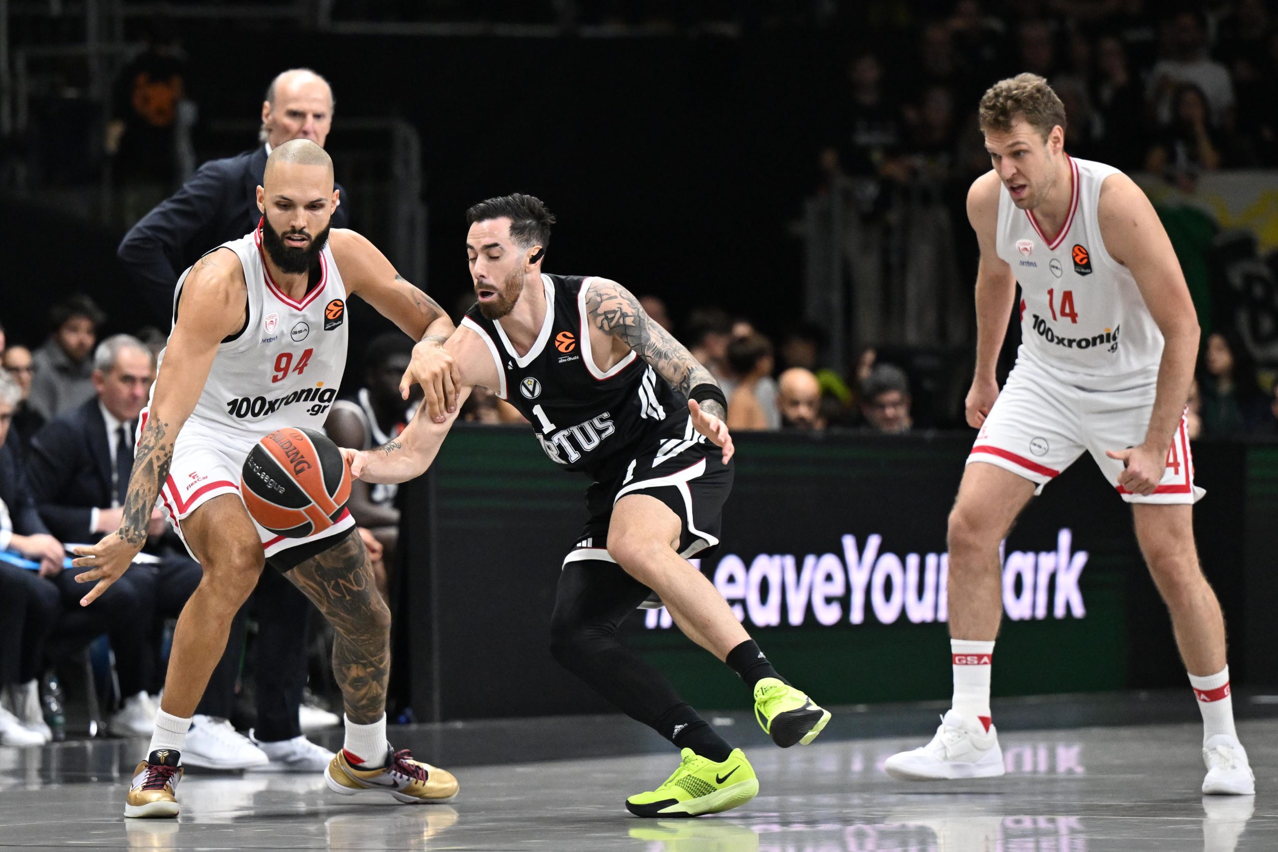 EuroLeague: &Eta; &beta;&alpha;&theta;&mu;&omicron;&lambda;&omicron;&gamma;ί&alpha; &mu;&epsilon;&tau;ά &tau;&omicron; &tau;έ&lambda;&omicron;&sigmaf; &tau;&eta;&sigmaf; 18&eta;&sigmaf; &alpha;&gamma;&omega;&nu;&iota;&sigma;&tau;&iota;&kappa;ή&sigmaf;