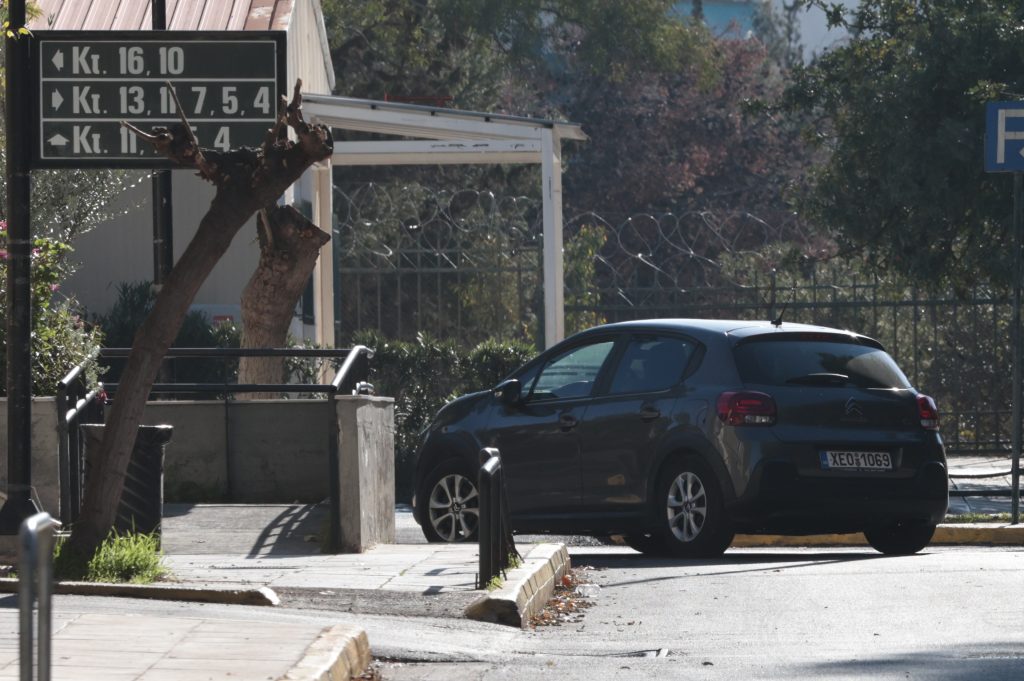 Ποινική δίωξη σε γνωστό τράπερ για αποδοχή προϊόντων εγκλήματος – Παραπέμπεται τη Δευτέρα στο Αυτόφωρο