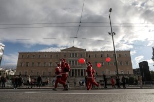 «Athens Santa Run 2025»: Κυκλοφοριακές ρυθμίσεις σήμερα στην Αθήνα – Ποιους δρόμους αφορά