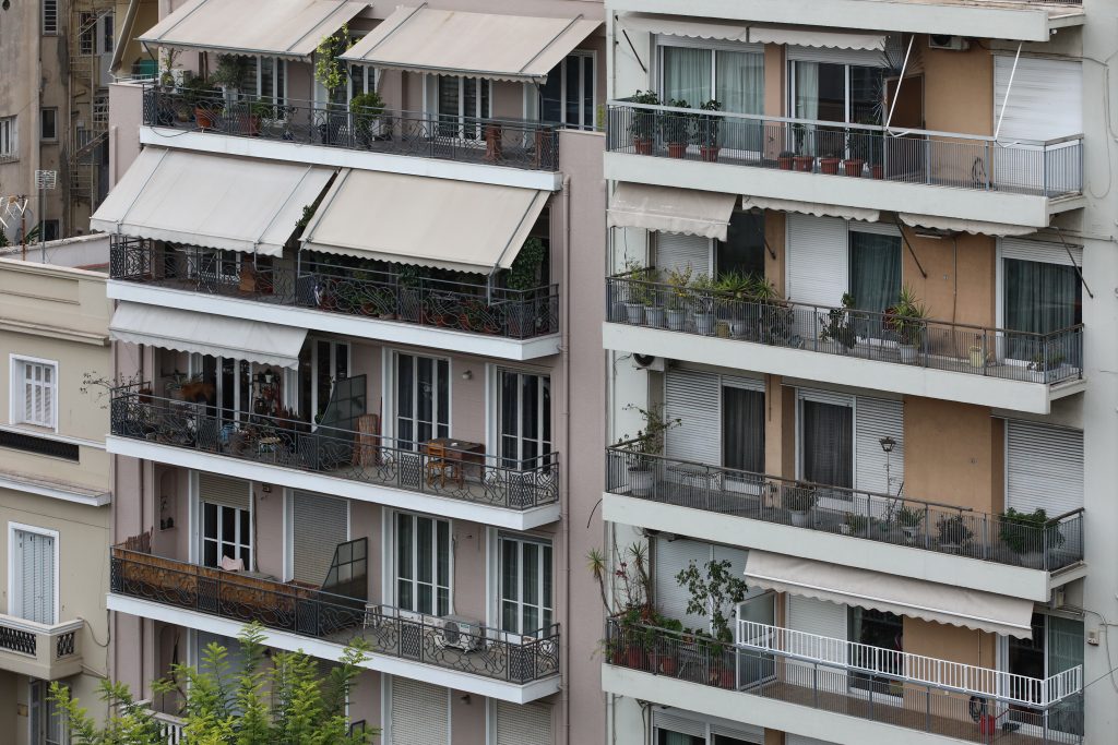 Σπίτια που χρειάζονται ανακαίνιση; Όλα τα προγράμματα επιδοτήσεων που αξίζει να τσεκάρεις