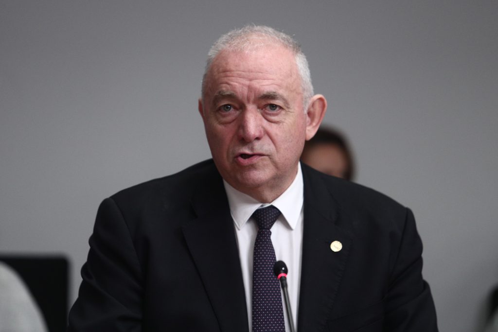 Σεισμός στα Καλάβρυτα: «Δεν μας ανησυχεί, αλλά χρειάζεται προσοχή» λέει ο Ευθύμης Λέκκας