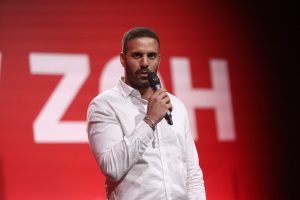 Νίκος Παππάς: Άφαντος μετά τη μήνυση για ξυλοδαρμό δημοσιογράφου