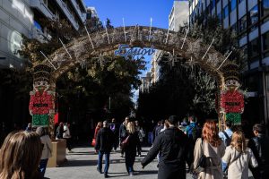 Λιανεμπόριο: Ανοικτά τα καταστήματα την Κυριακή  – Το ωράριο