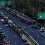 Κλιμακώνουν τις κινητοποίησεις οι αγρότες – Πού είναι κλειστοί οι δρόμοι