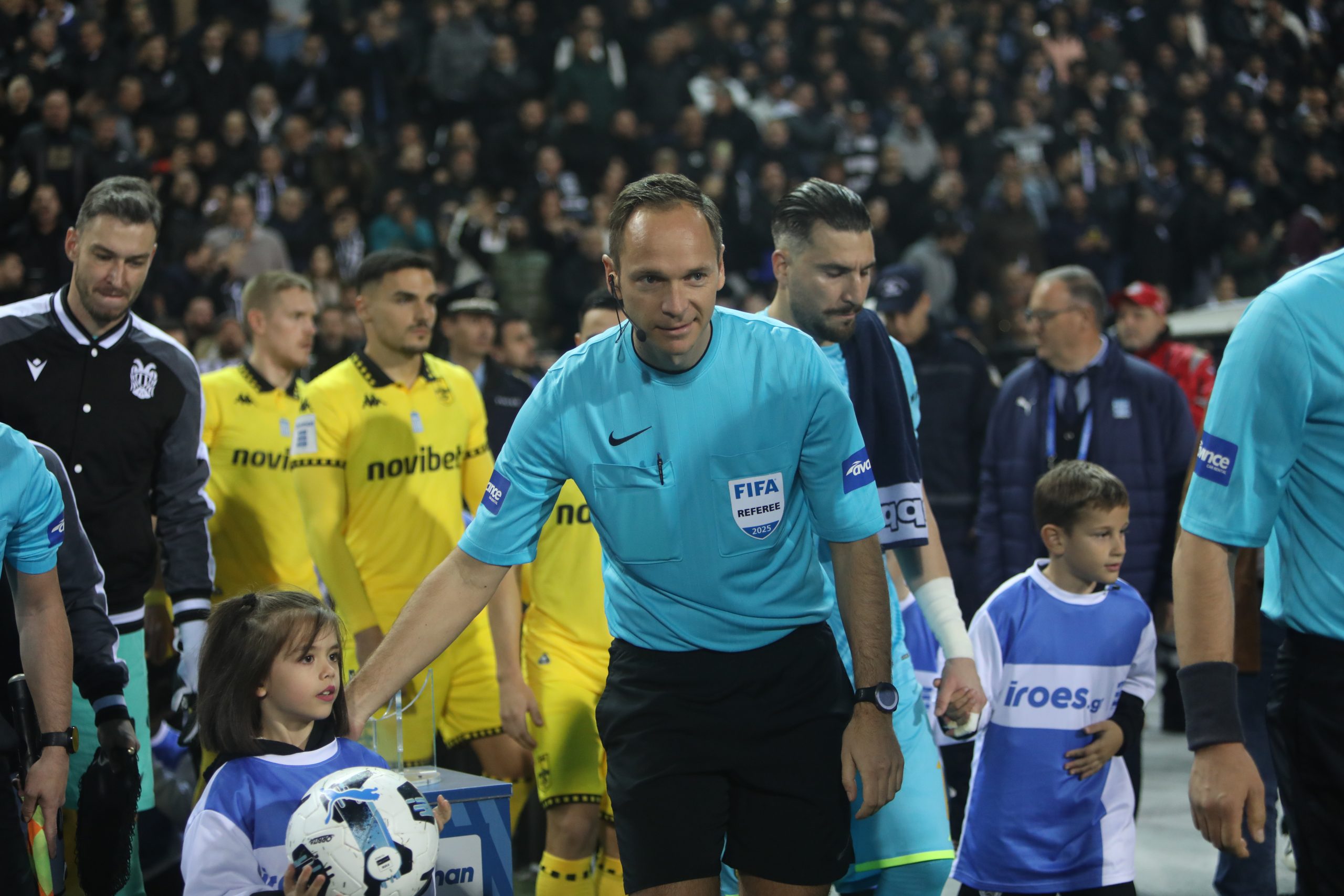 &Tau;έ&tau;&omicron;&iota;&omicron; &mu;&pi;&lambda;ό&kappa;&omicron;... &omicron;ύ&tau;&epsilon; &omicron;&iota; &alpha;&gamma;&rho;ό&tau;&epsilon;&sigmaf;!