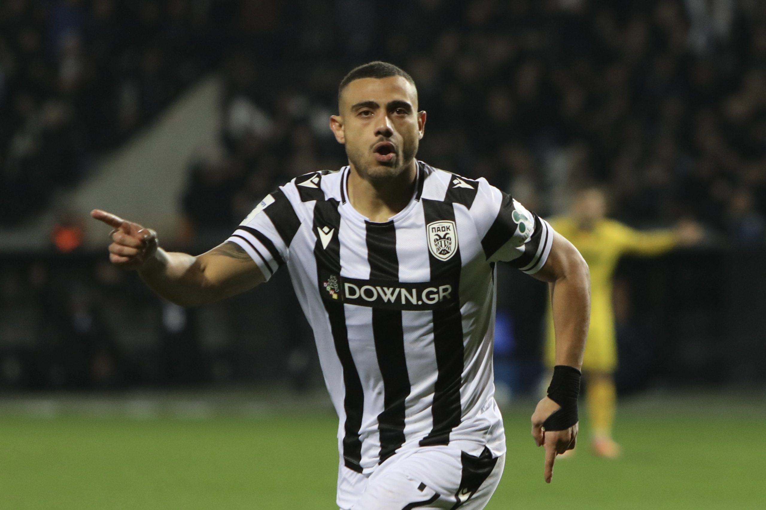 &Beta;&rho;&epsilon; &mu;ή&pi;&omega;&sigmaf; &omicron; &Lambda;&omicron;&upsilon;&tau;&sigma;έ&sigma;&kappa;&omicron;&upsilon;&nu; &delta;&epsilon;&nu; &laquo;&kappa;&alpha;&tau;&alpha;&sigma;&tau;&rho;έ&phi;&epsilon;&iota;&raquo; &tau;&omicron;&upsilon;&sigmaf; &phi;&omicron;&rho;;