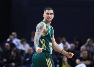 ΑΕΚ – Παναθηναϊκός 63-101: Με 14 τρίποντα και «μπόμπερ» τους Ρογκαβόπουλο, Τολιόπουλο!