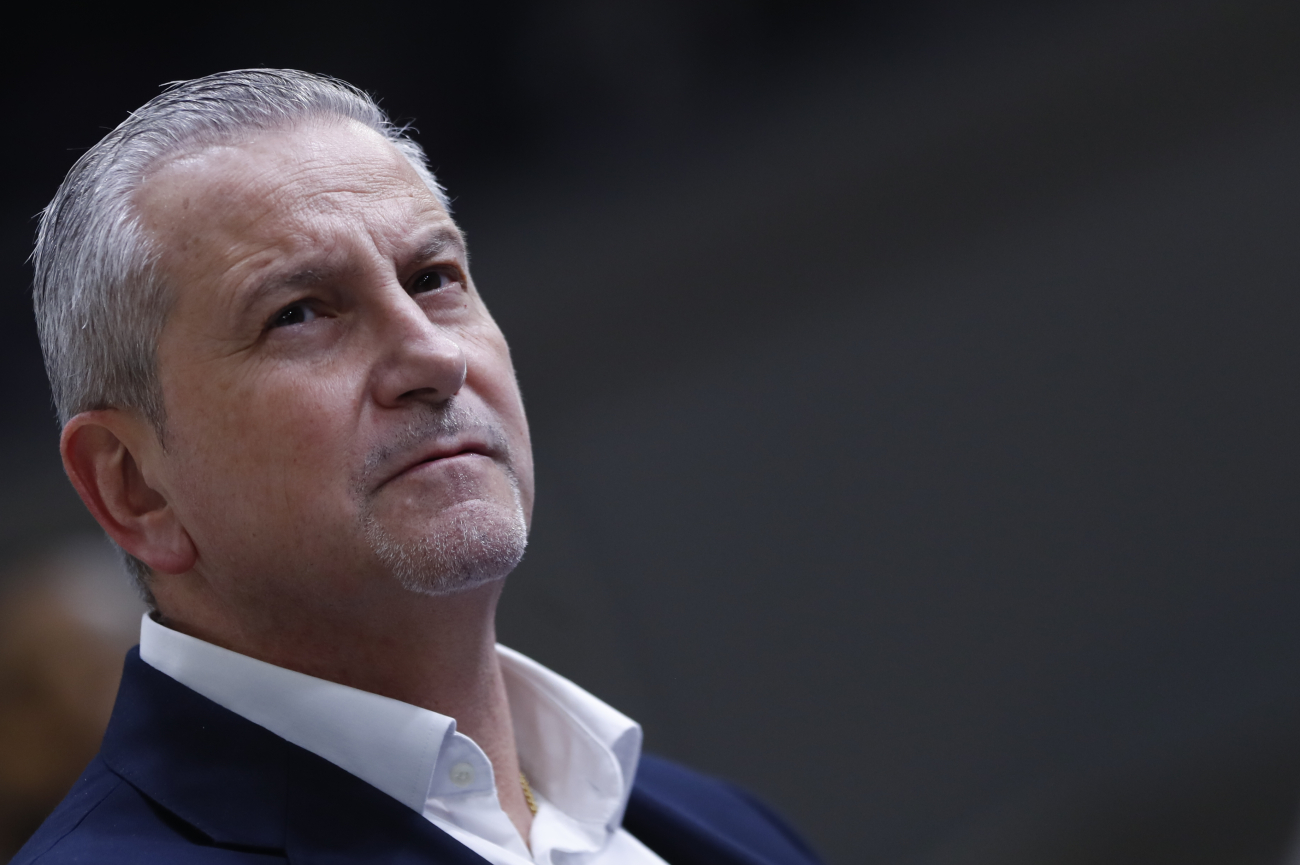 &Pi;&alpha;&nu;&iota;ώ&nu;&iota;&omicron;&sigmaf;: &Pi;&alpha;&rho;&alpha;&iota;&tau;ή&theta;&eta;&kappa;&epsilon; &omicron; &Zeta;&omicron;ύ&rho;&omicron;&sigmaf; &ndash; &Omicron;&iota; &pi;&iota;&theta;&alpha;&nu;&omicron;ί &alpha;&nu;&tau;&iota;&kappa;&alpha;&tau;&alpha;&sigma;&tau;ά&tau;&epsilon;&sigmaf;