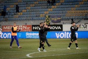 Δεν μας νοιάζει, μην σας νοιάζει…