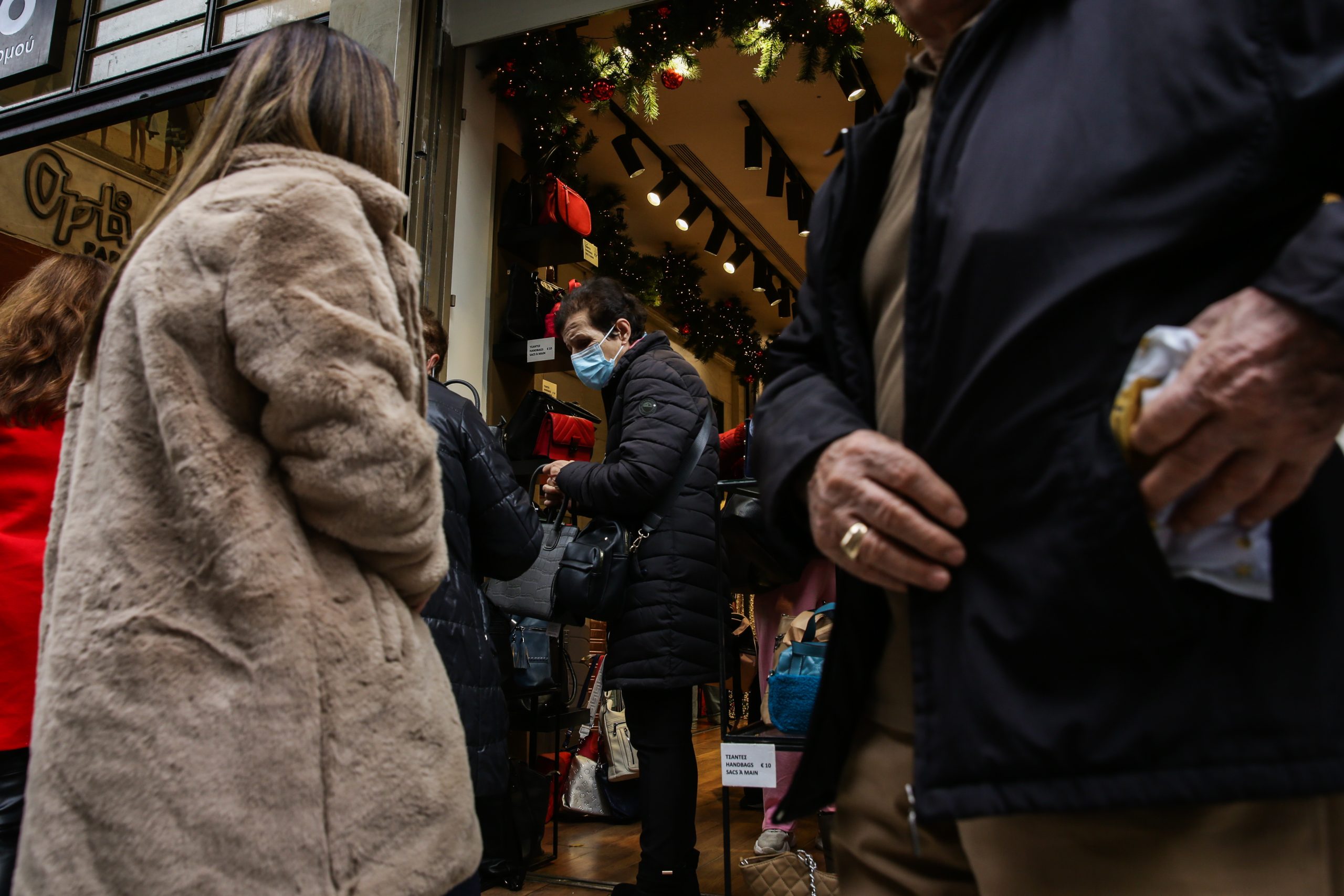 &Tau;&alpha; &tau;&epsilon;&lambda;&epsilon;&upsilon;&tau;&alpha;ί&alpha; &psi;ώ&nu;&iota;&alpha; &tau;&omicron;&upsilon; 2025 - &Mu;έ&chi;&rho;&iota; &tau;&iota; ώ&rho;&alpha; &theta;&alpha; &epsilon;ί&nu;&alpha;&iota; &alpha;&nu;&omicron;&iota;&chi;&tau;ά &tau;&alpha; &kappa;&alpha;&tau;&alpha;&sigma;&tau;ή&mu;&alpha;&tau;&alpha;