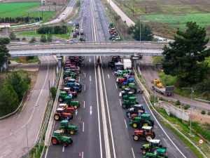 Αγροτικός αναβρασμός μετά τα Χριστούγεννα: Σύσκεψη-κλειδί στη Νίκαια και σχέδια για κλιμάκωση