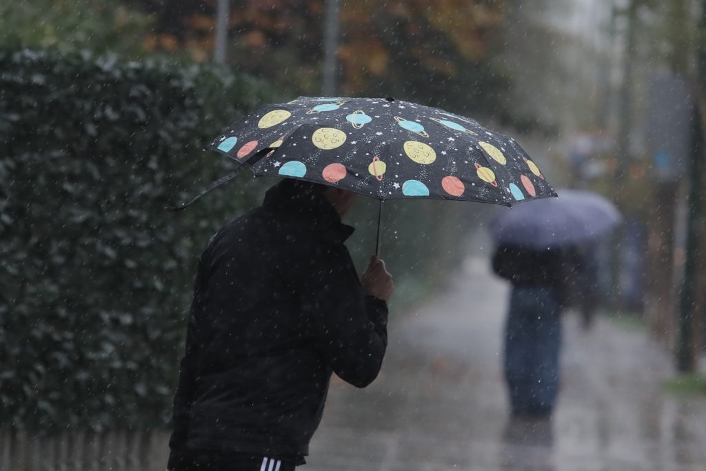 Καιρός: Πορτοκαλί προειδοποίηση και επικαιροποίηση έκτακτου δελτίου – Πού «χτυπούν» τα έντονα φαινόμενα