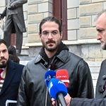 Ελεύθερος ο Άρης Μουγκοπέτρος μετά την απολογία του – «Συγγνώμη στα παιδάκια μου»