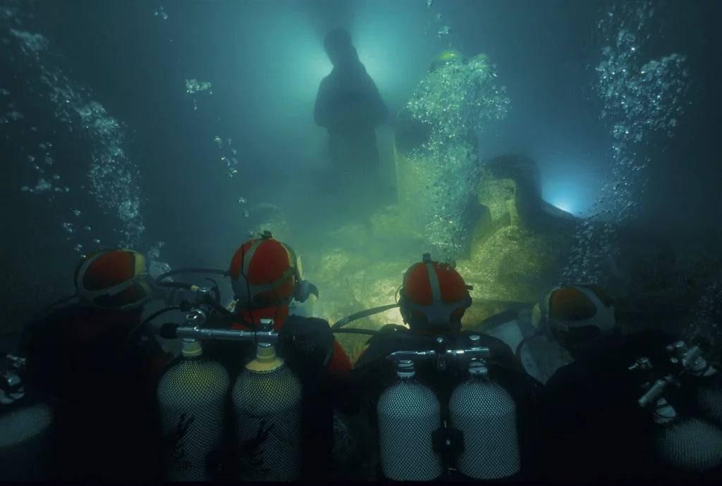 Μέγας Αλέξανδρος: Η ανακάλυψη «κολασμένου» σκάφους αναψυχής ρίχνει φως στο μυστήριο της ταφής