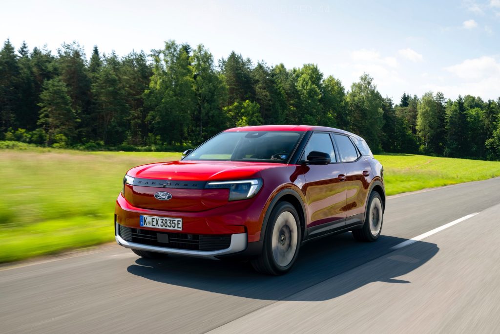 Ford Explorer: Το ηλεκτρικό που φορτίζει σε 26 λεπτά