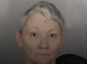 Ανατριχίλα με την «μαριονέτα του Σατανά»: Σκότωσε και ήπιε το αίμα της γειτόνισσάς της