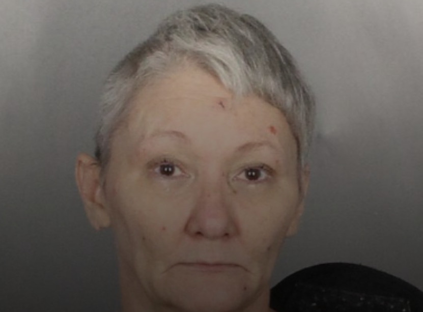 Ανατριχίλα με την «μαριονέτα του Σατανά»: Σκότωσε και ήπιε το αίμα της γειτόνισσάς της