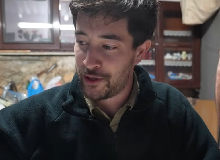 Χανιά: Καναδός Youtuber «μαγεύτηκε» από το αντικρυστό και τα ρακοκάζανα